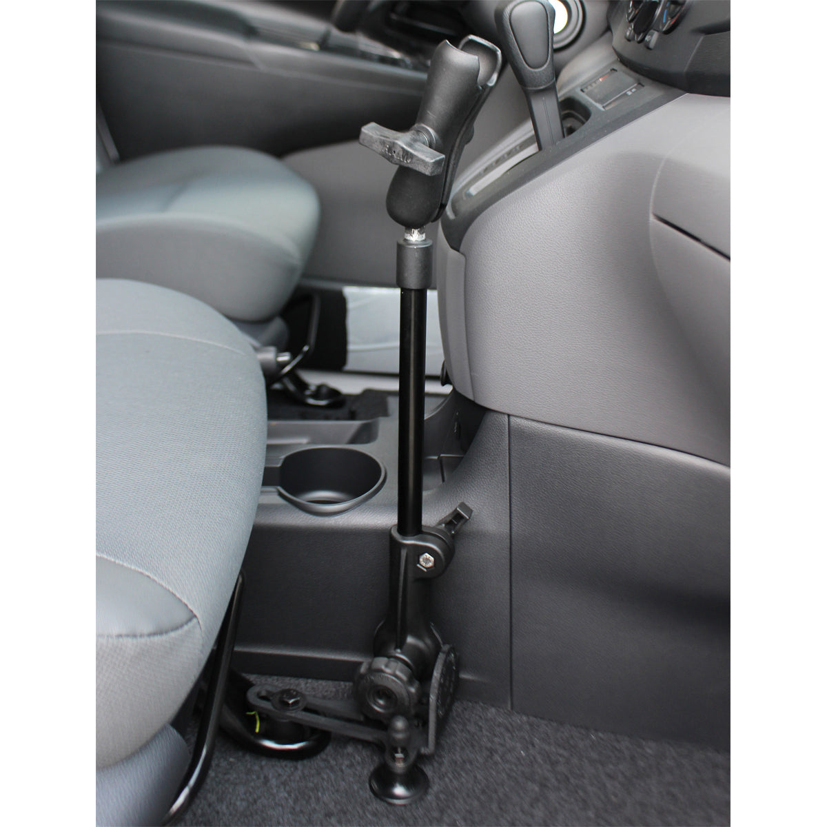 RAM-316-HD-NBU:RAM-316-HD-NBU_1:RAM® Pod HD™ 24" Vehicle Mount with Double Socket Arm
