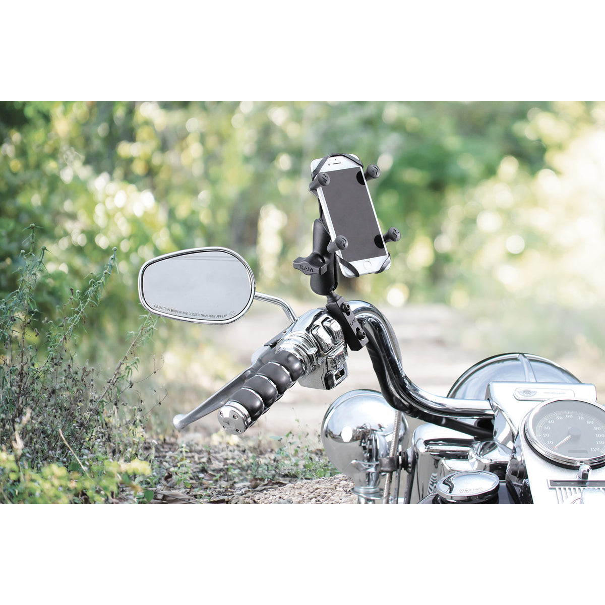 RAM-B-174-UN7U:RAM-B-174-UN7U_1:RAM® X-Grip® Phone Mount with Brake/Clutch Reservoir Base - Medium