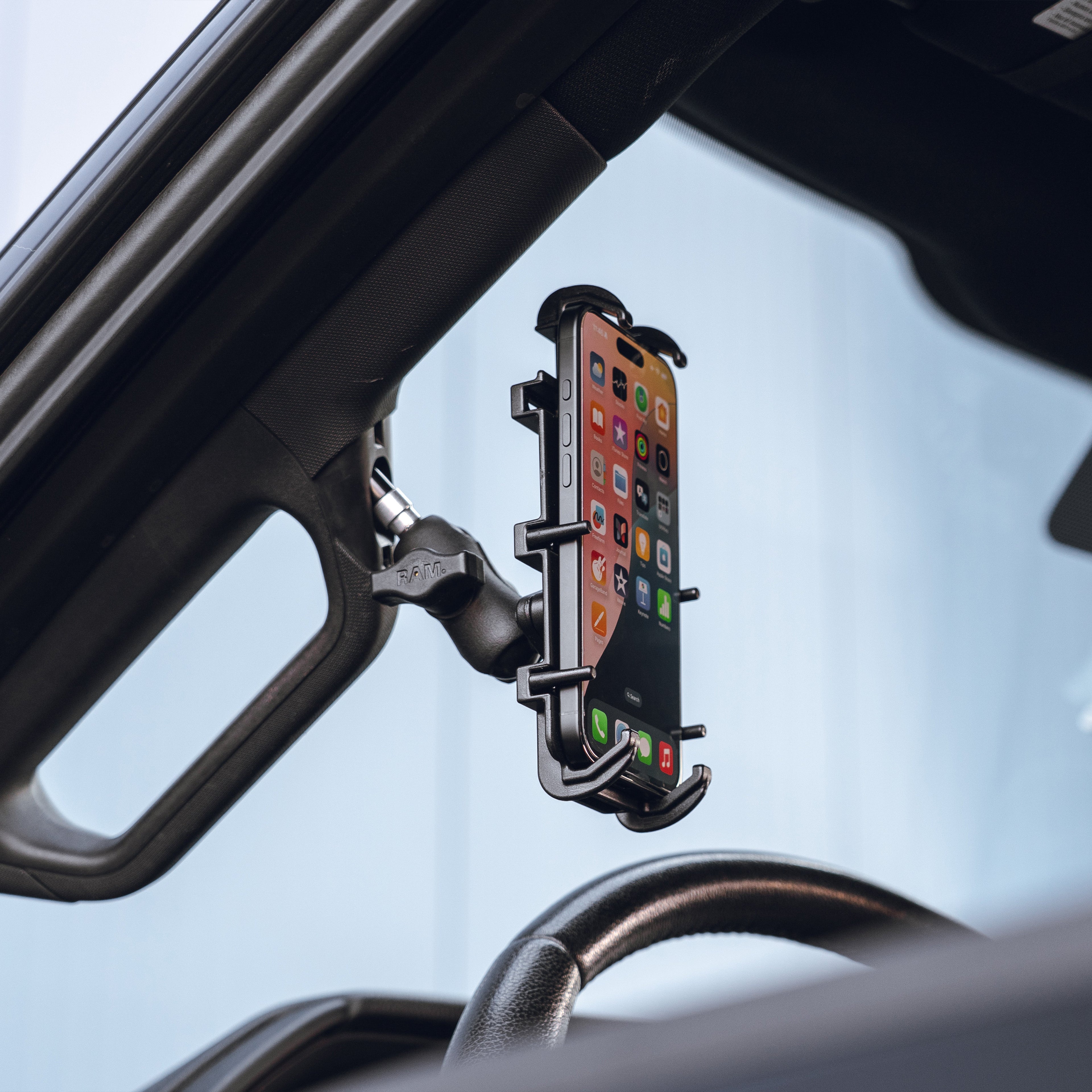 RAM-B-367B-M6U:RAM-B-367B-M6U_1:RAM® Grab Handle & A-Pillar M6 Bolt Replacement Kit with Ball Base