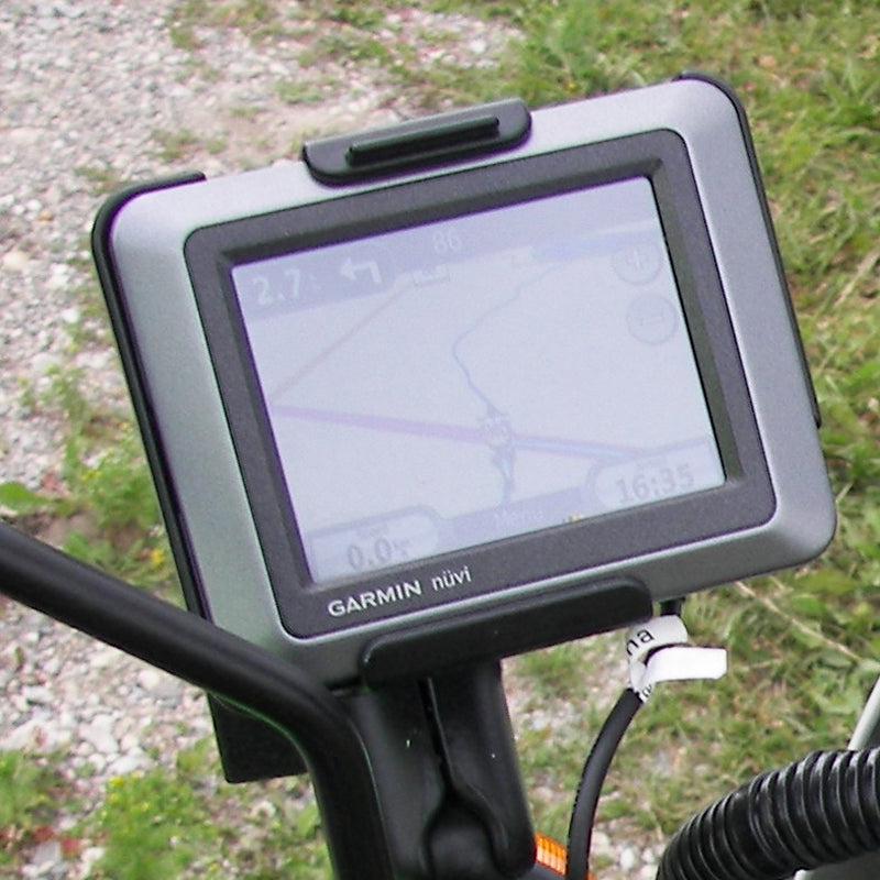 RAM-HOL-GA32U:RAM-HOL-GA32U_1:RAM® Form-Fit Cradle for Garmin nuvi 220, 500, 510, 550 & zumo 220