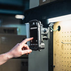 RAM-HOL-HON7KLU:RAM-HOL-HON7KLU_1:RAM® Key-Locking Form-Fit Powered Dock for Honeywell CT50, CT60 Series