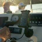RAM-HOL-UN14WB-1:RAM-HOL-UN14WB-1_1:RAM® Quick-Grip™ 15W Waterproof Wireless Charging Holder with Ball