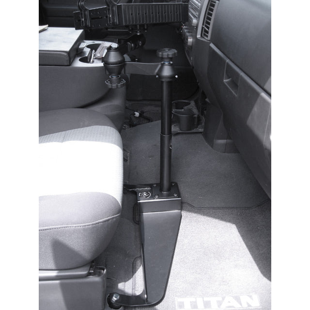 RAM-VB-134-SW1:RAM-VB-134-SW1_1:RAM® No-Drill™ Laptop Mount for '04-15 Nissan Titan + More