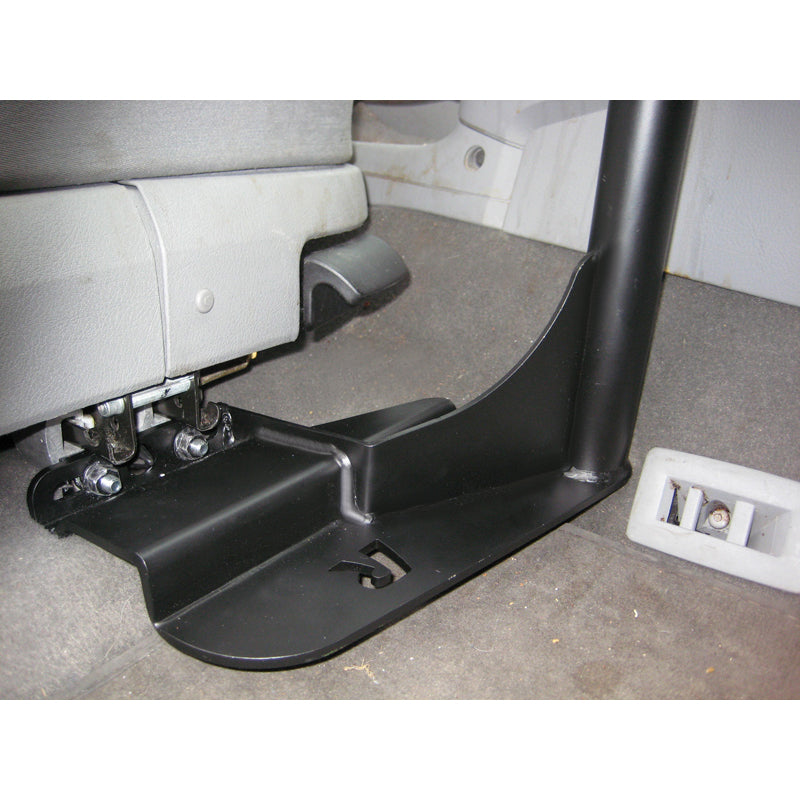RAM-VB-174-SW1:RAM-VB-174-SW1_1:RAM® No-Drill™ Laptop Mount for '98-07 Volkswagen Beetle