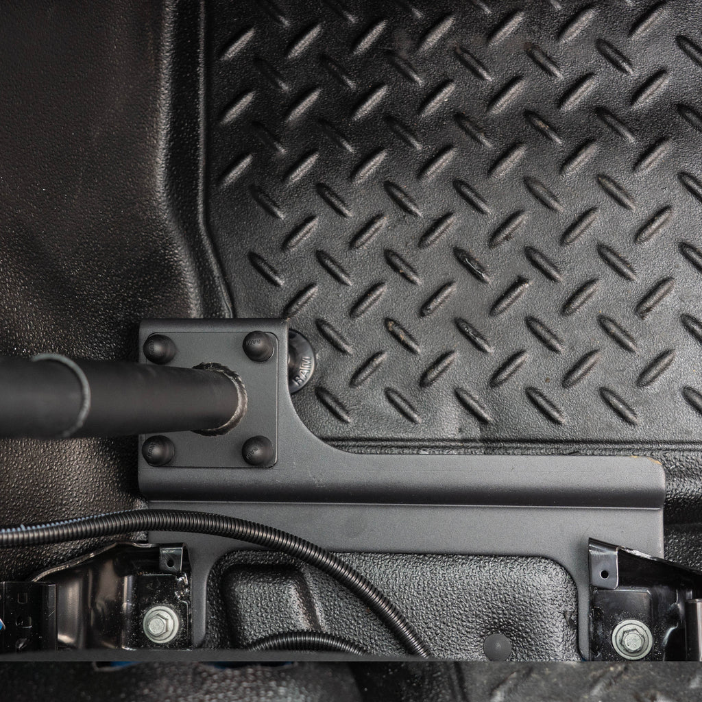 RAM-VB-206-SW1:RAM-VB-206-SW1_1:RAM® No-Drill™ Laptop Mount for '20-26 Ford Police Interceptor Utility