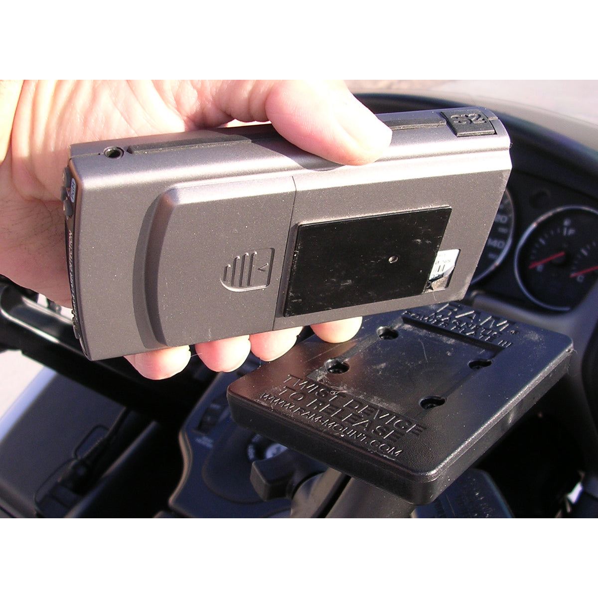 RAP-300-1U:RAP-300-1U_1:RAM® Power Plate™ III Universal Magnetic Holder