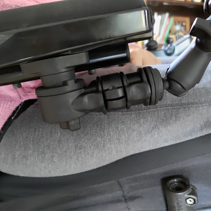RAP-AAPR-WCT-419-UN7U:RAP-AAPR-WCT-419-UN7U_1:RAM® Phone Mount for Wheelchair Armrests with Quick Release & Swivel